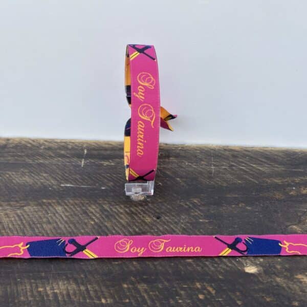 Pulsera tejida Soy Taurina